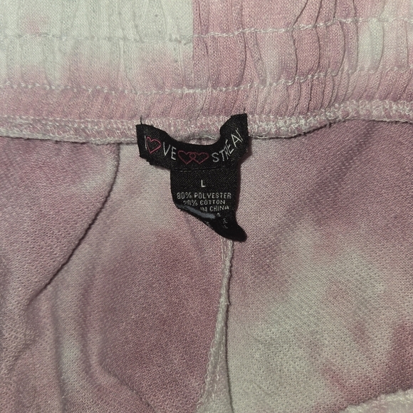 🌸 Love Streak Pink & White Tie-Dye Shorts w/ Pockets – Size Large - Picture 4 of 4